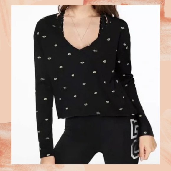 NWT VS PINK Black Long Sleeve Lips Crop Tee - Picture 1 of 3